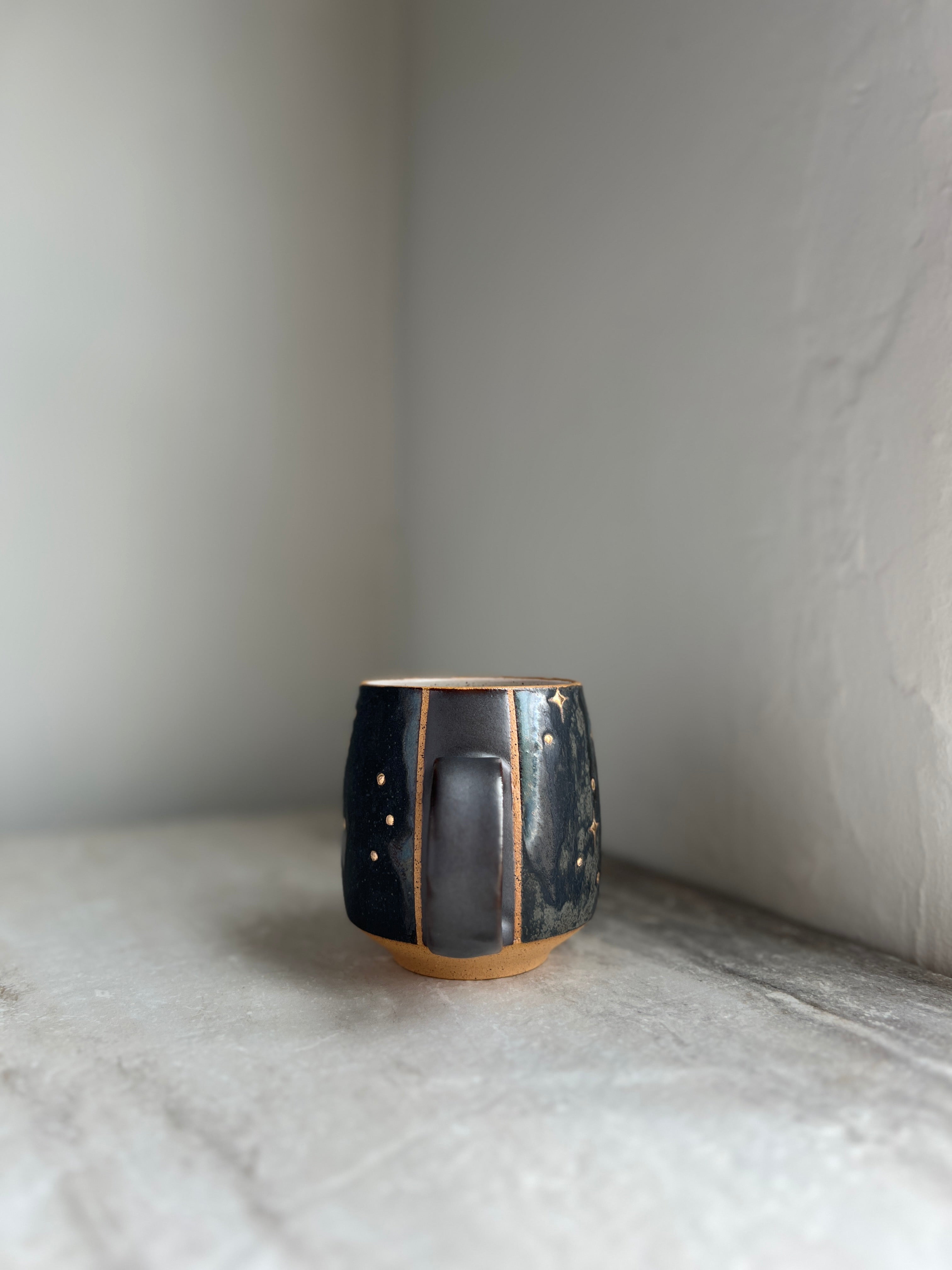 M9 mug