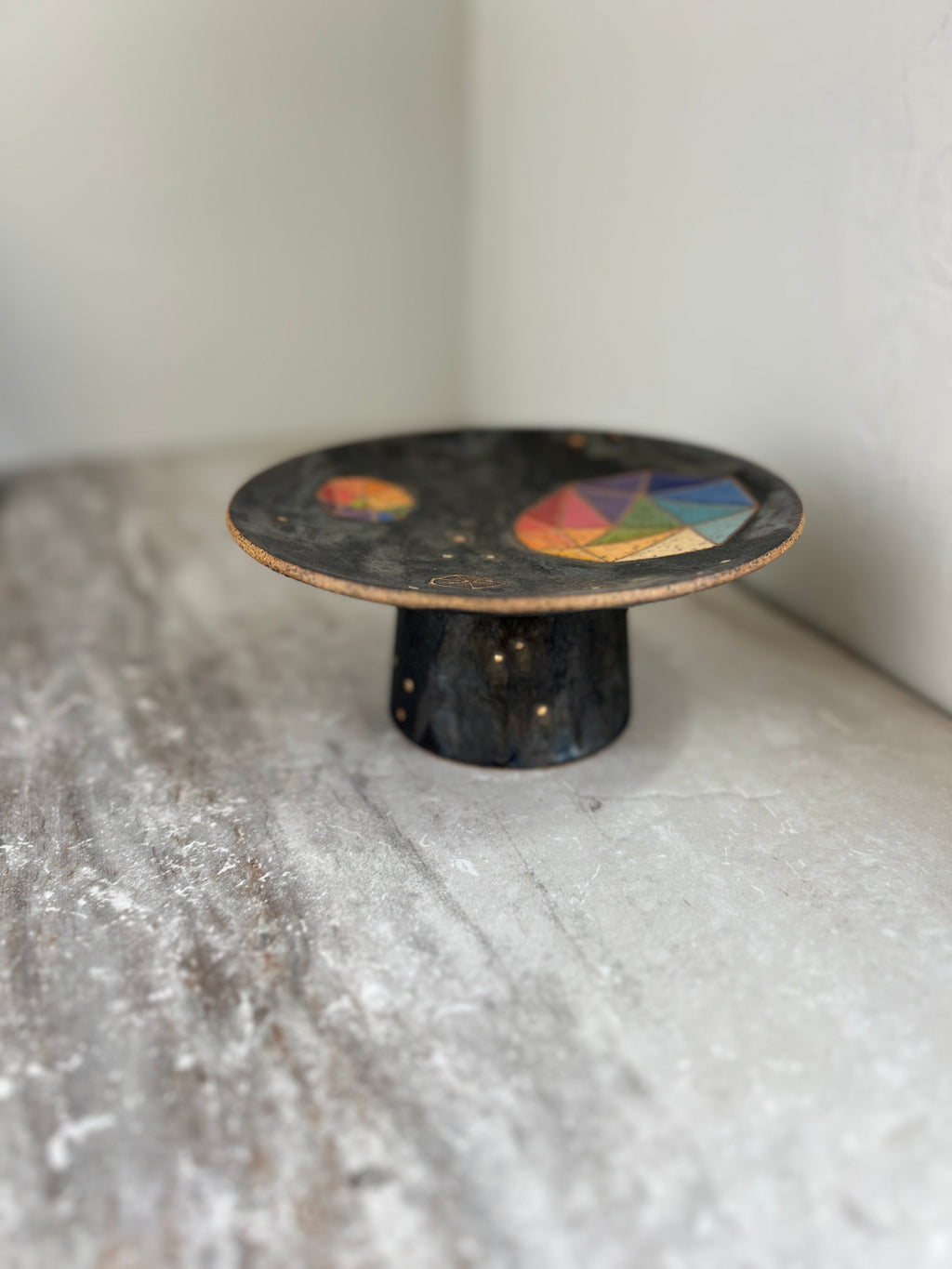 Pedestal offering dish 1