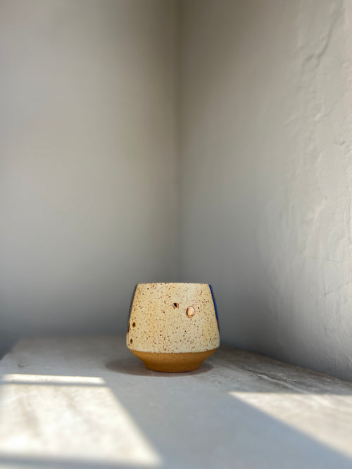 M11 mug