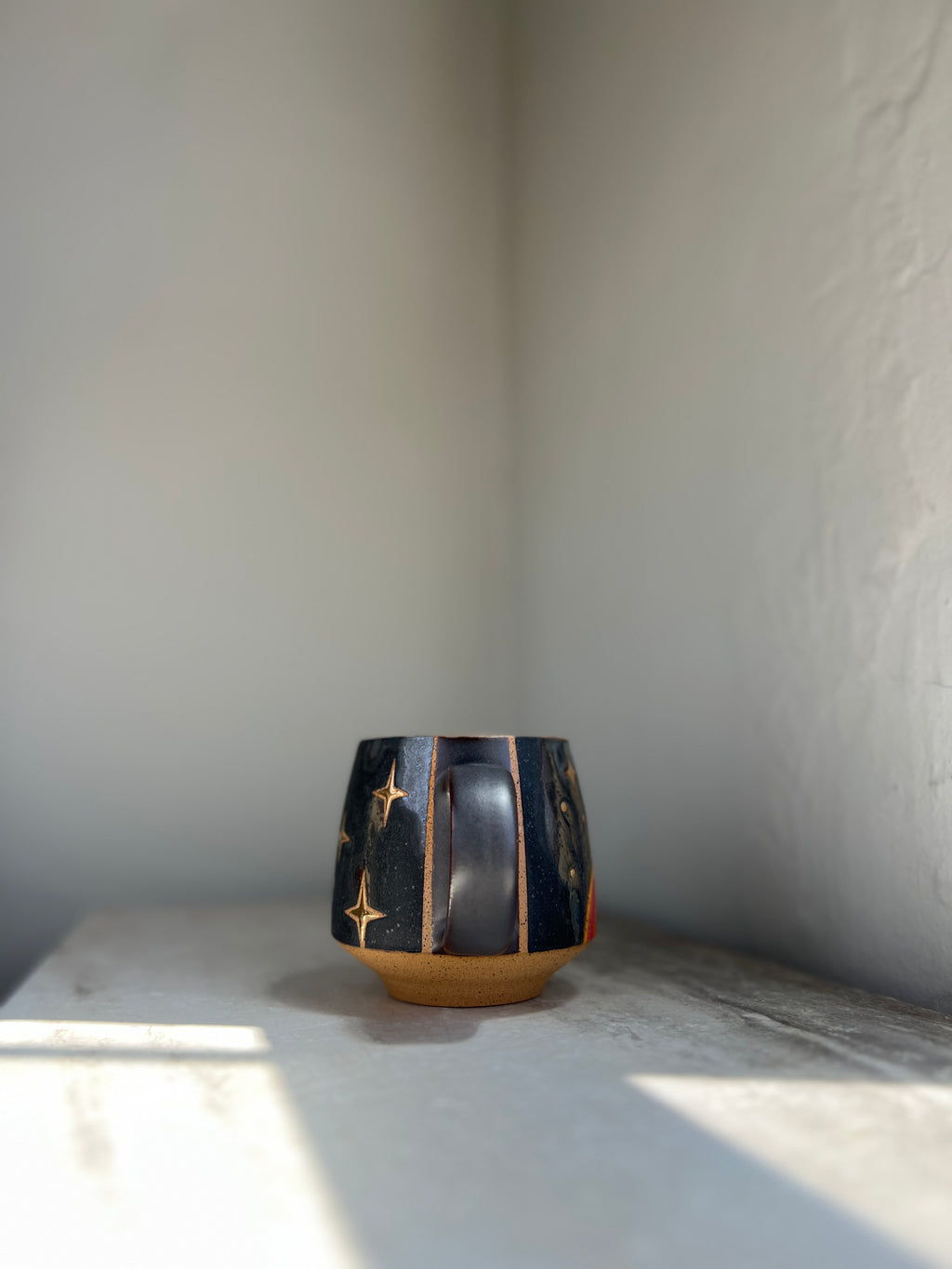 M6 mug