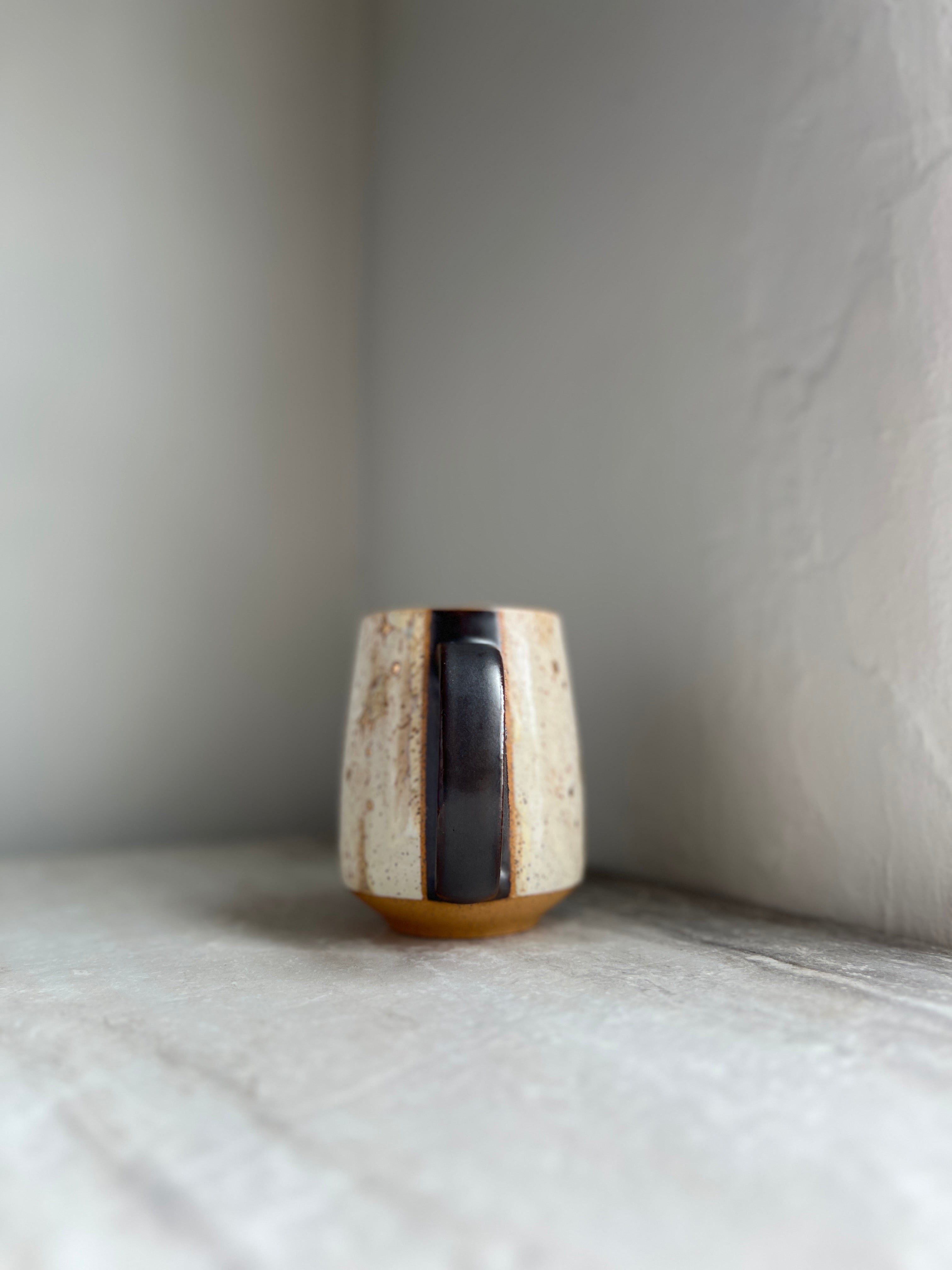 M13 mug
