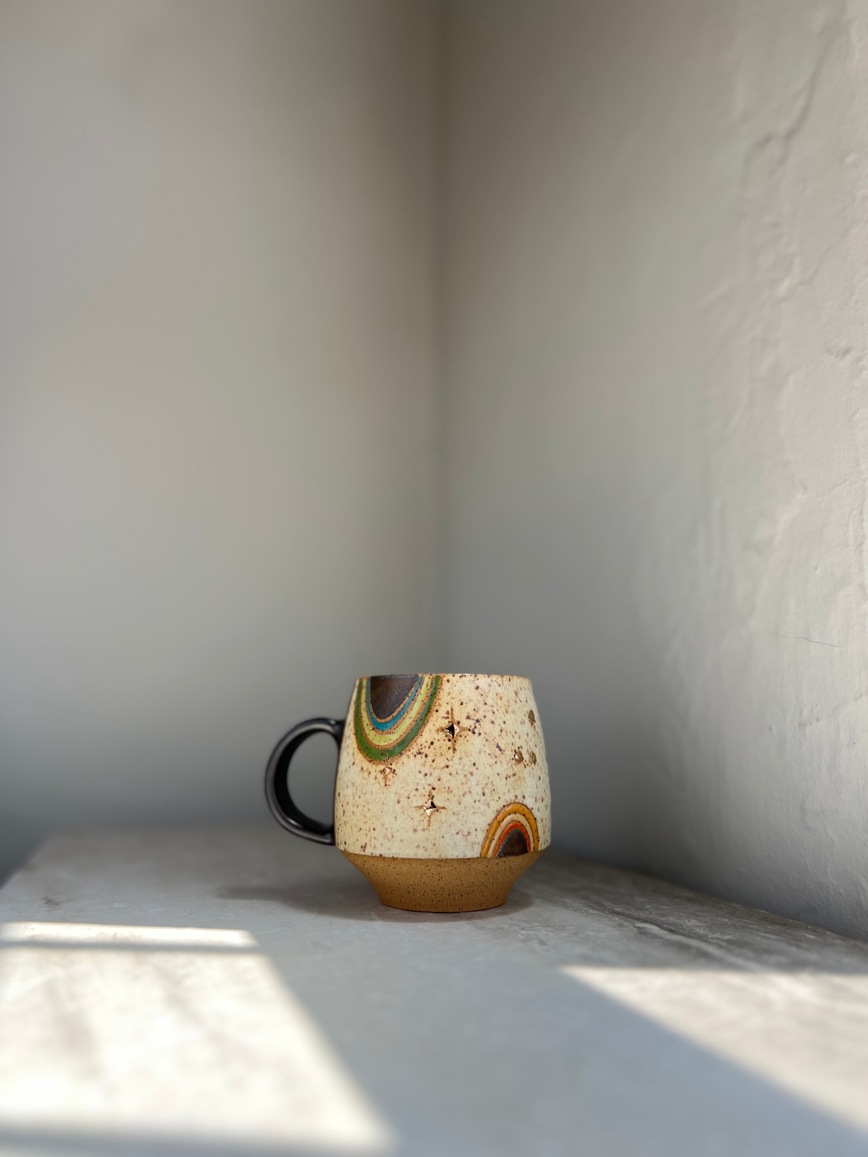M10 mug