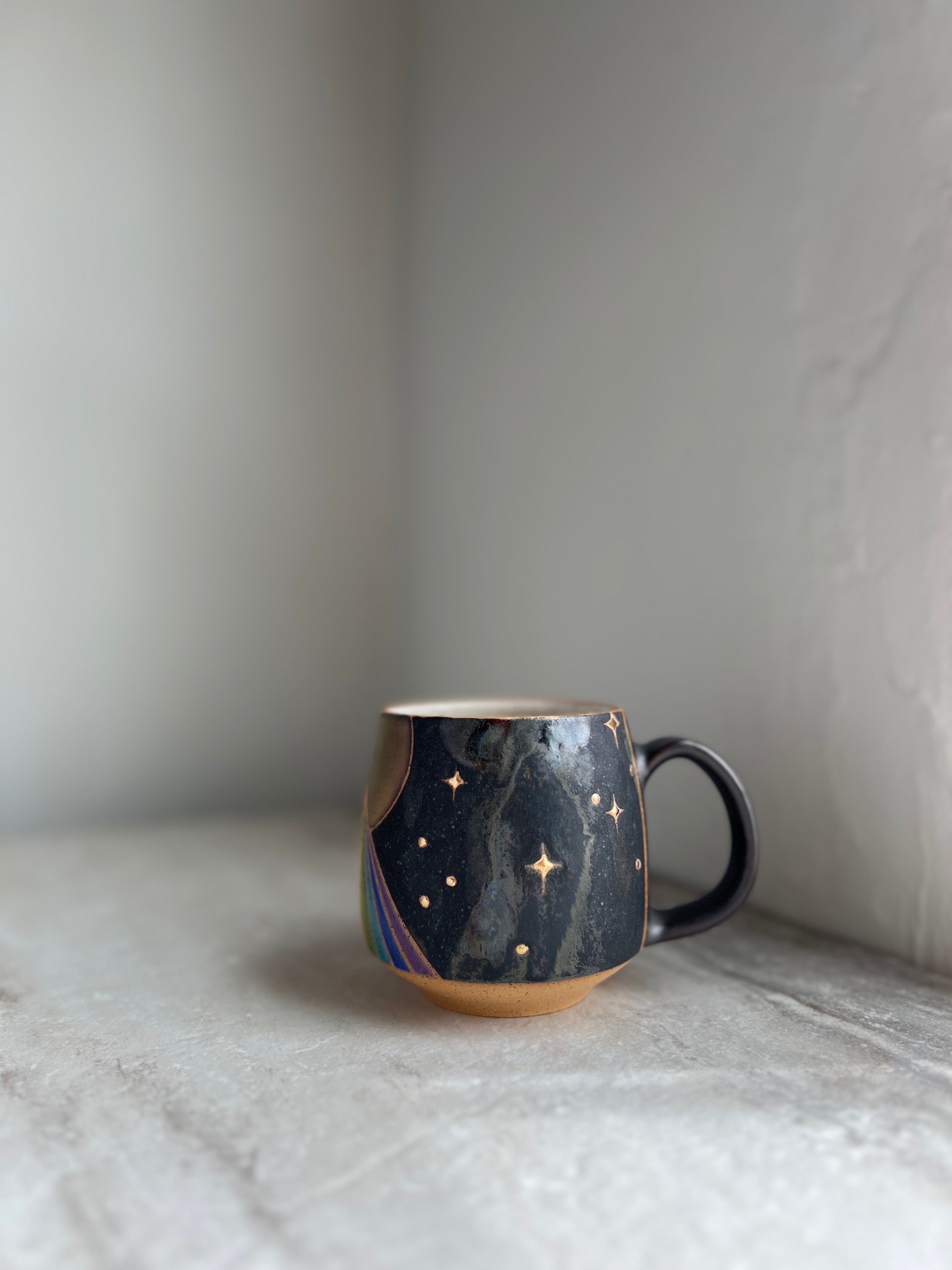 M10 mug