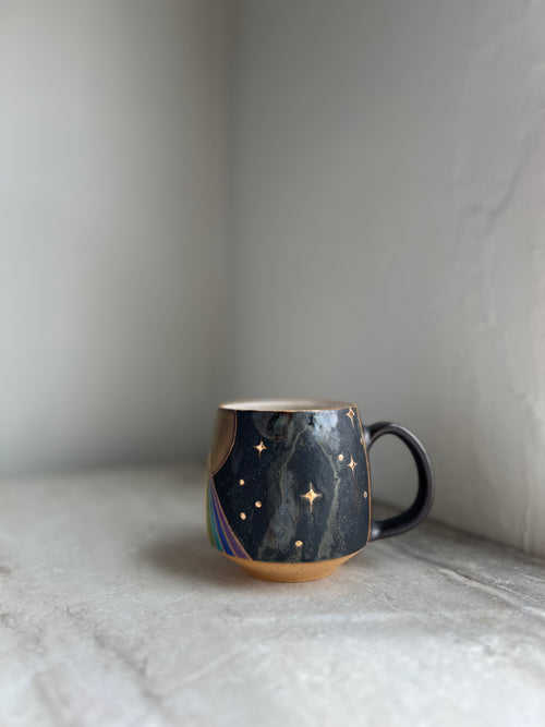 M10 mug