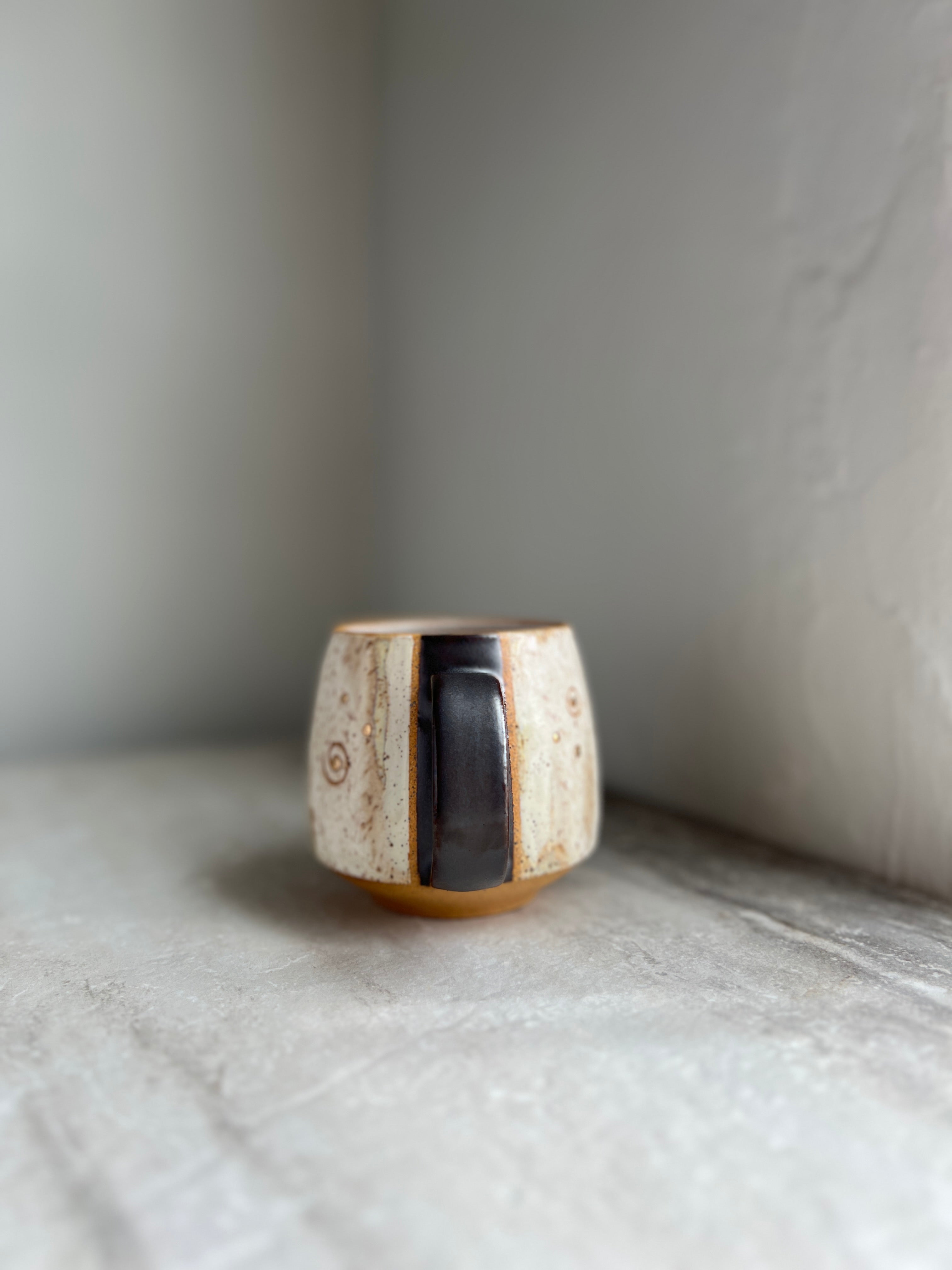 M2 mug