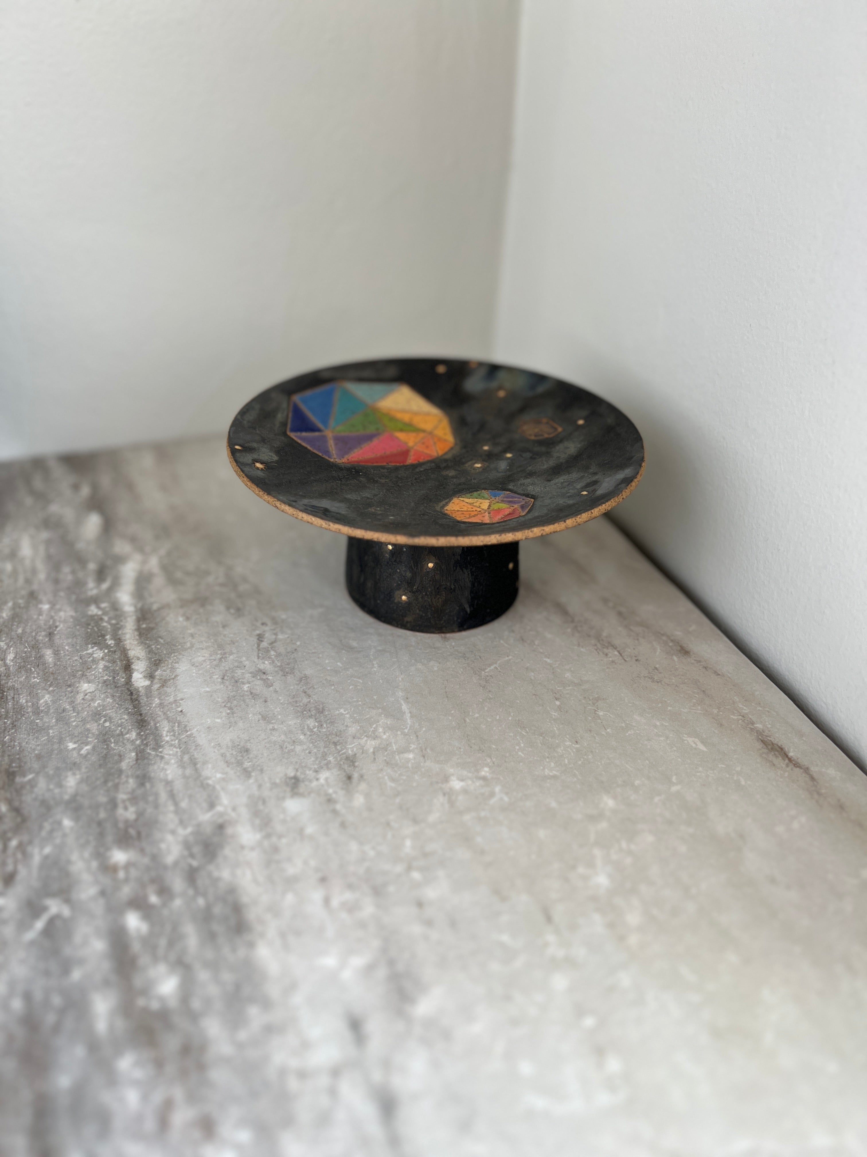 Pedestal offering dish 1
