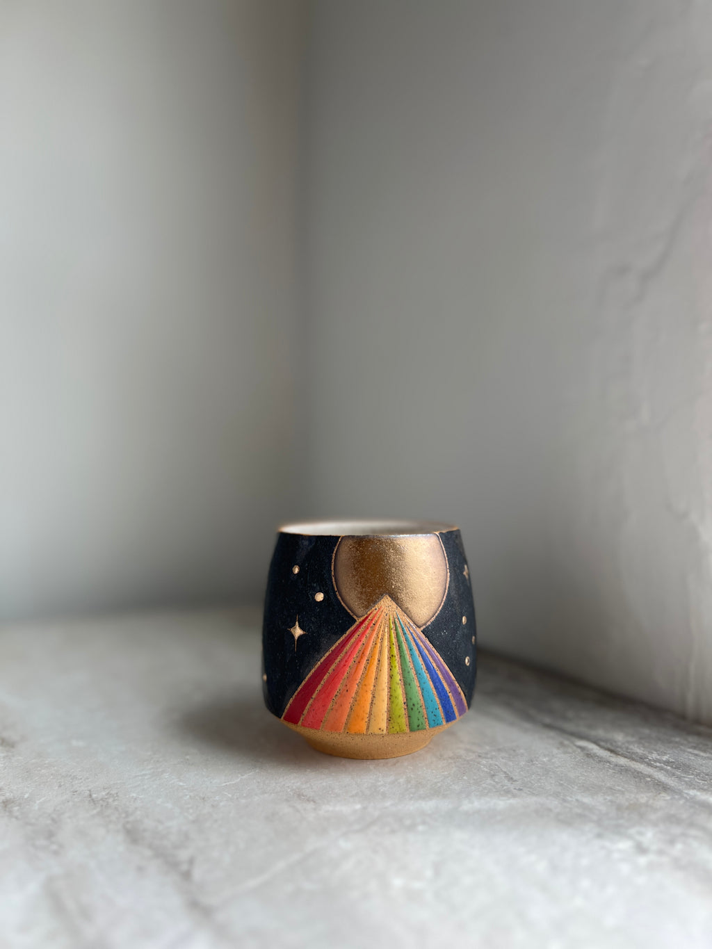 M10 mug