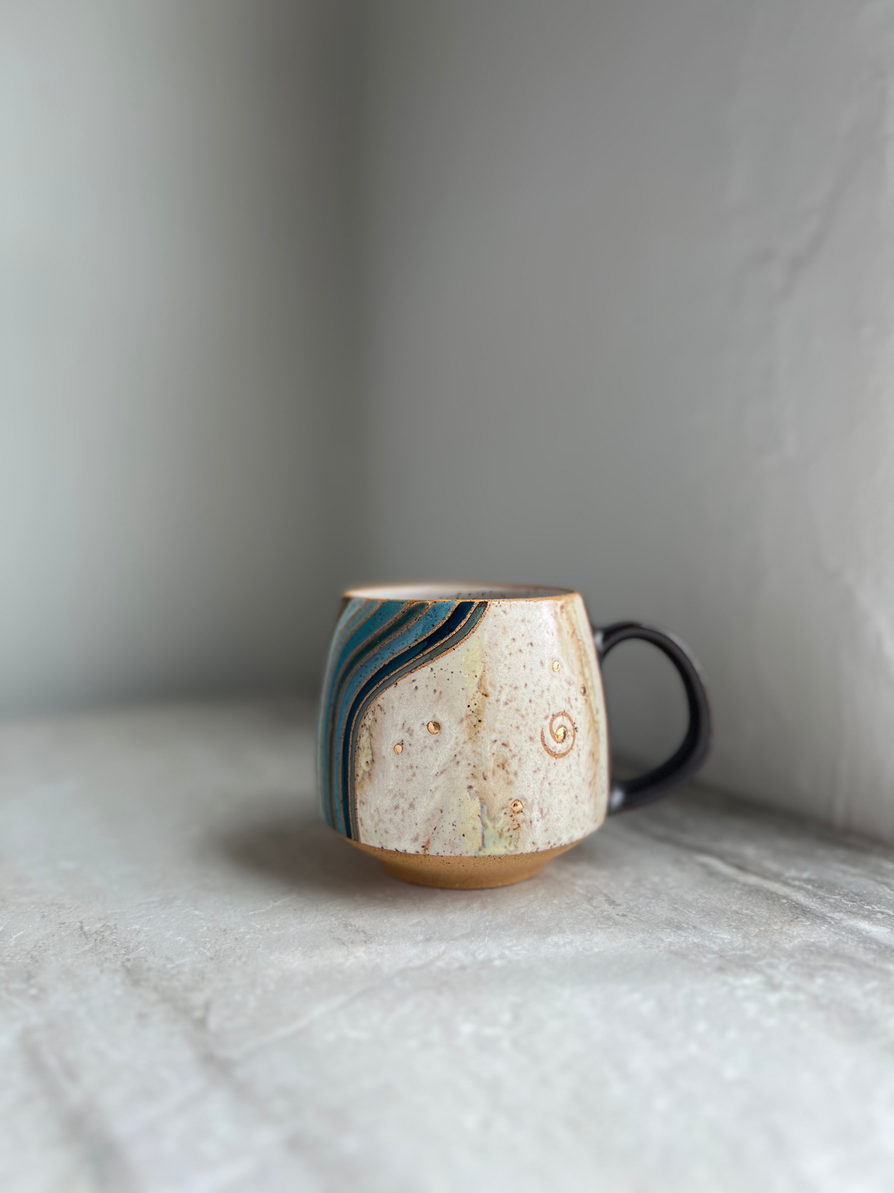 M2 mug